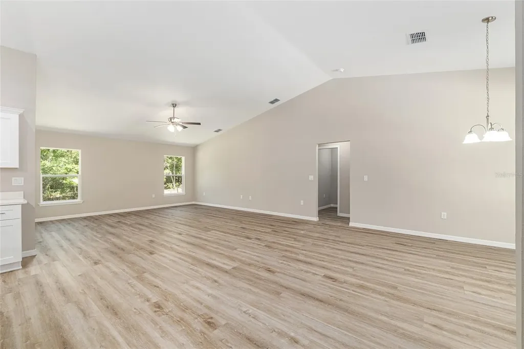 13195 SW 87th Street Dunnellon FL 34432