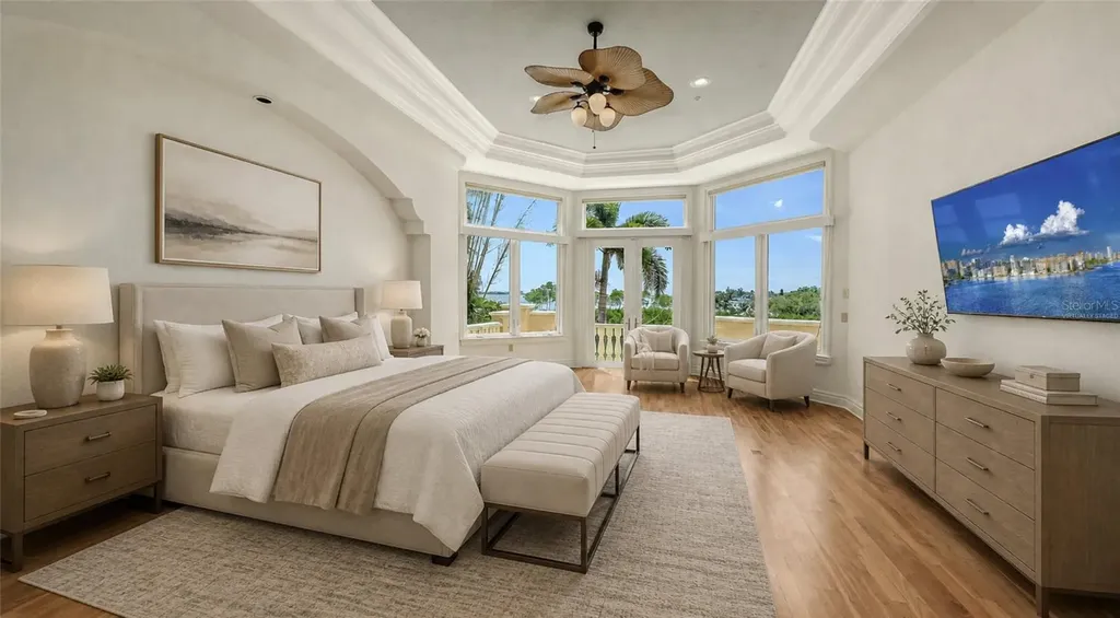 1356 Point Crisp Road Sarasota FL 34242