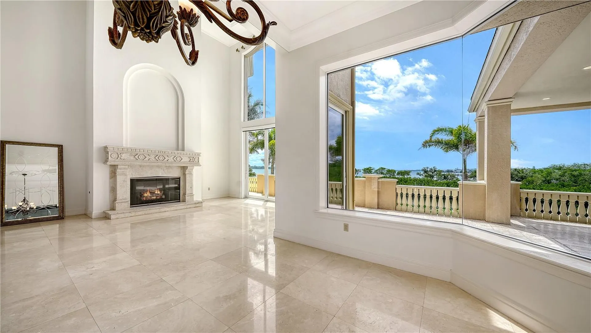 1356 Point Crisp Road Sarasota FL 34242