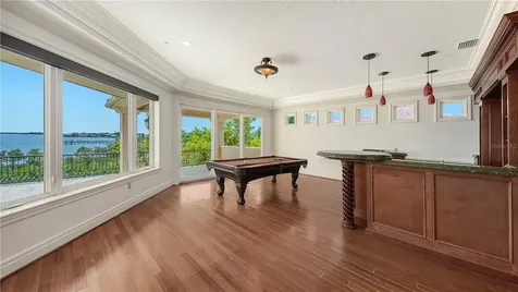 1356 Point Crisp Road Sarasota FL 34242