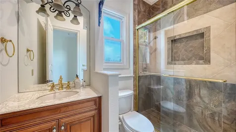 1356 Point Crisp Road Sarasota FL 34242