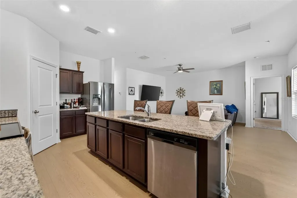 1185 Anchor Bend Drive Ruskin FL 33570
