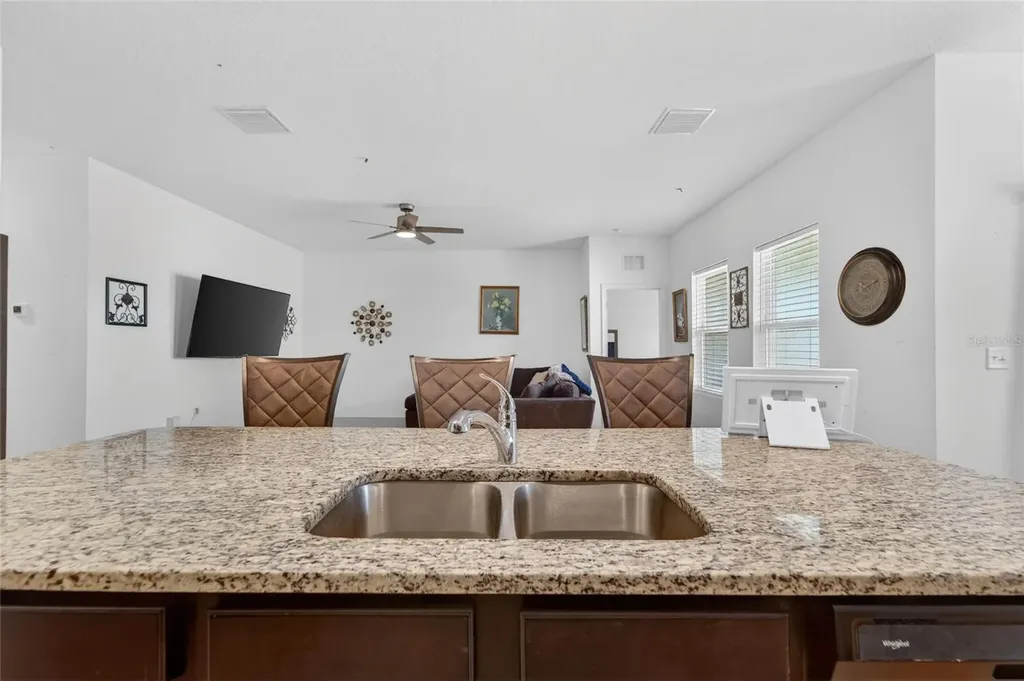 1185 Anchor Bend Drive Ruskin FL 33570