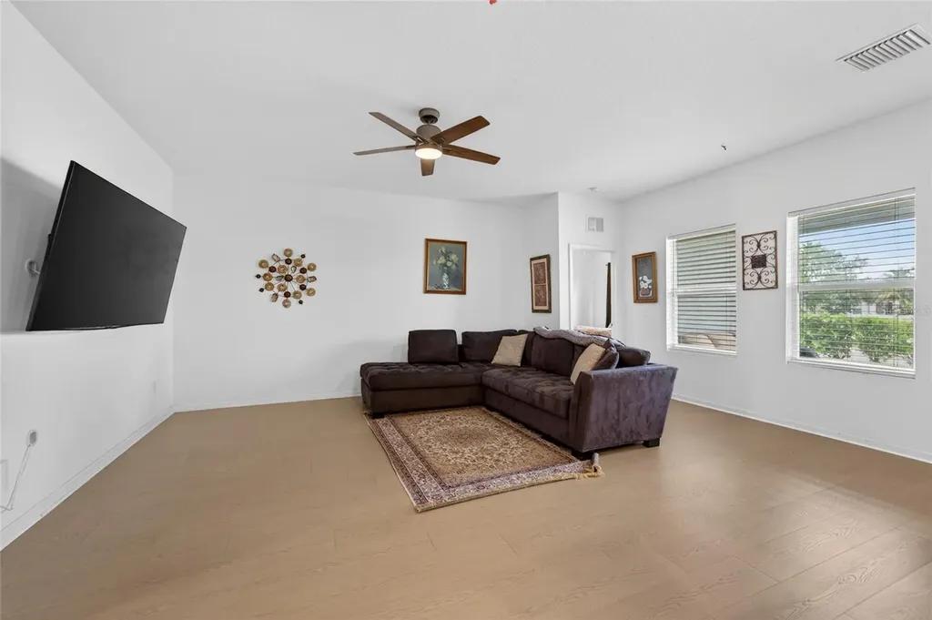 1185 Anchor Bend Drive Ruskin FL 33570