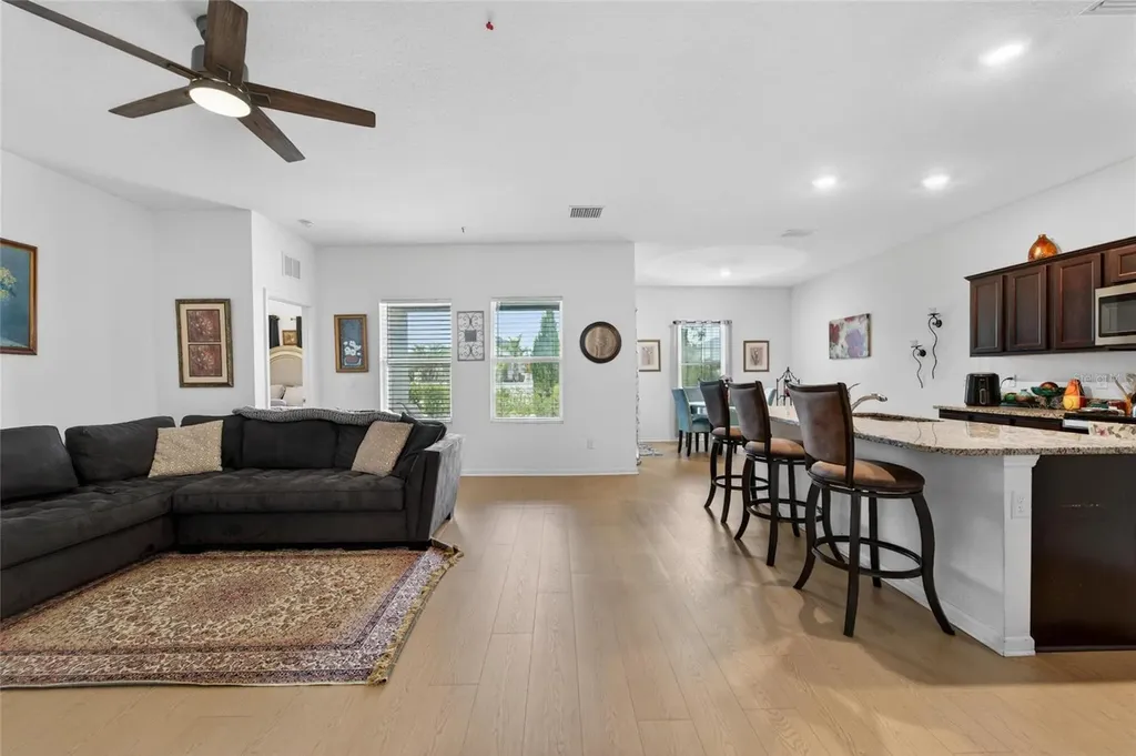 1185 Anchor Bend Drive Ruskin FL 33570
