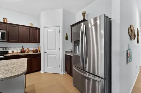 1185 Anchor Bend Drive Ruskin FL 33570