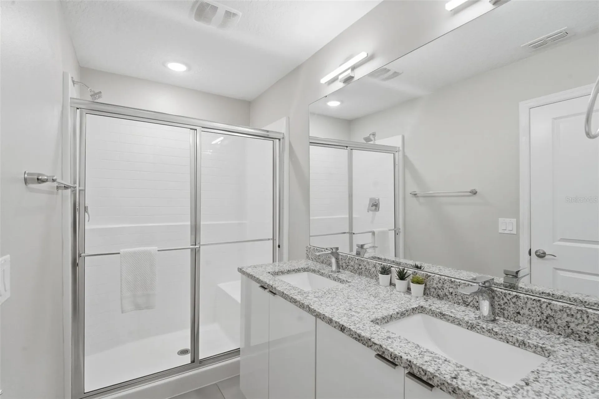 7997 Formosa Valley Place Kissimmee FL 34747