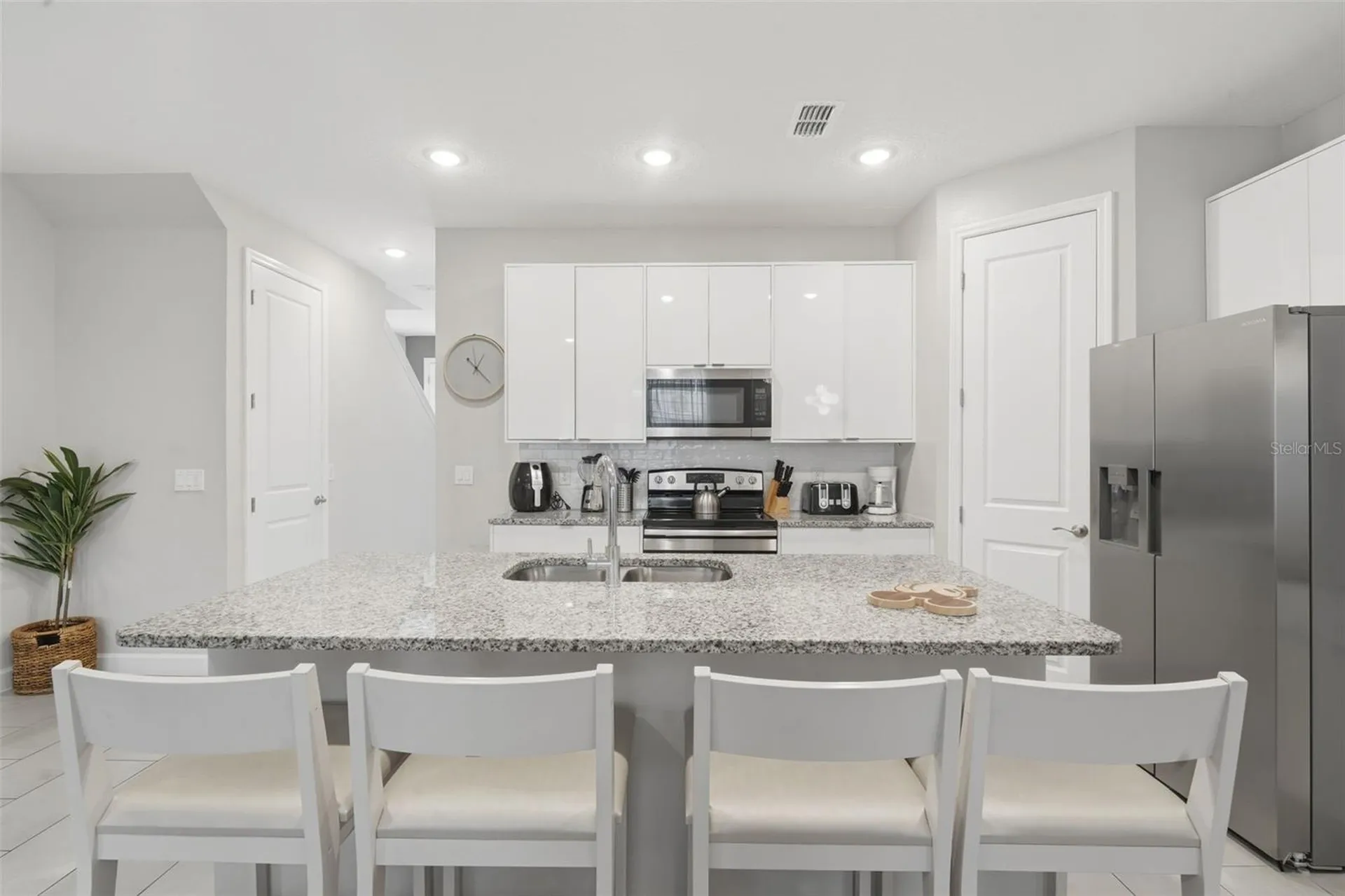 7997 Formosa Valley Place Kissimmee FL 34747