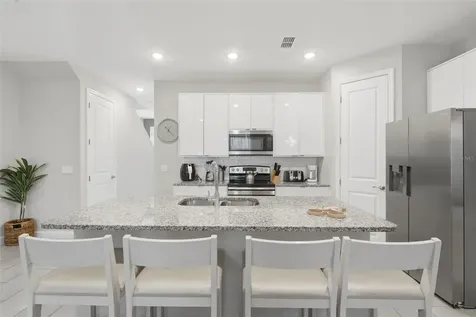 7997 Formosa Valley Place Kissimmee FL 34747