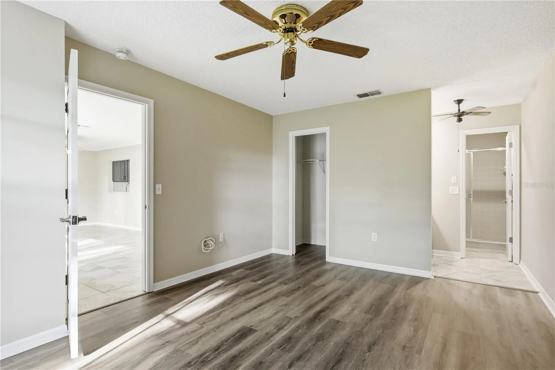 18 Windrush Bay Drive Tarpon Springs FL 34689