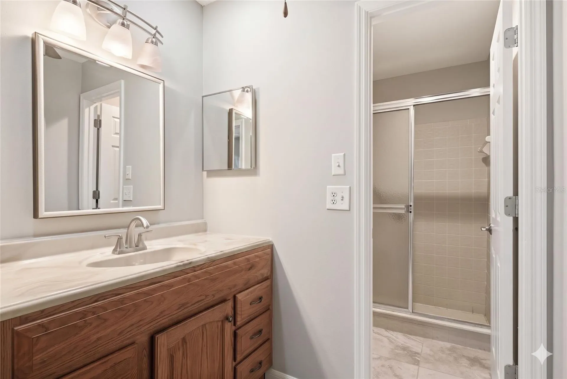 18 Windrush Bay Drive Tarpon Springs FL 34689