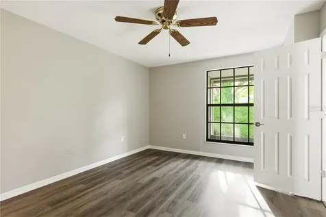 18 Windrush Bay Drive Tarpon Springs FL 34689