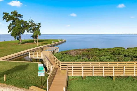 18 Windrush Bay Drive Tarpon Springs FL 34689
