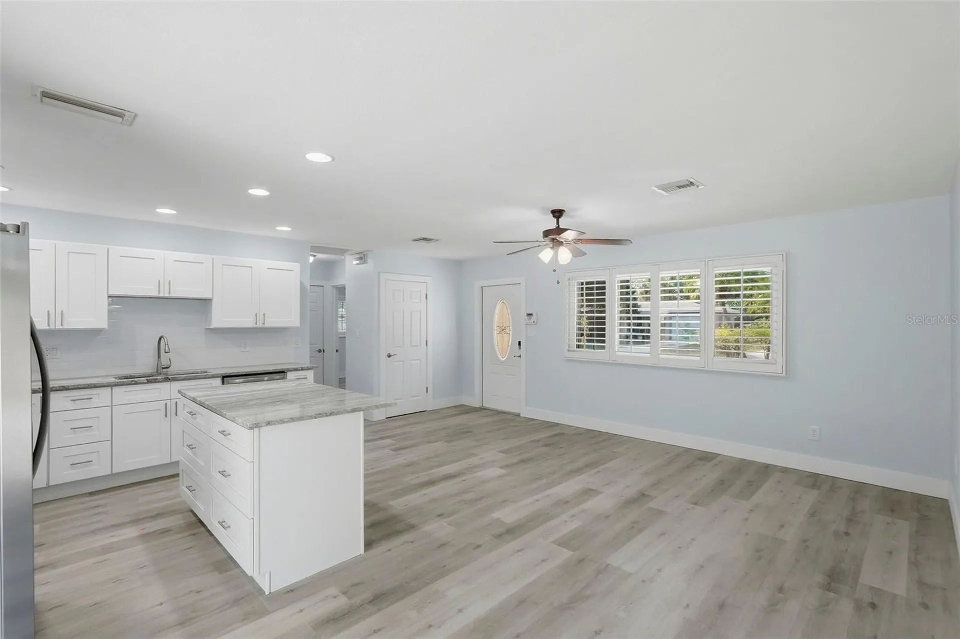 5654 Kiwanis Place NE St Petersburg FL 33703