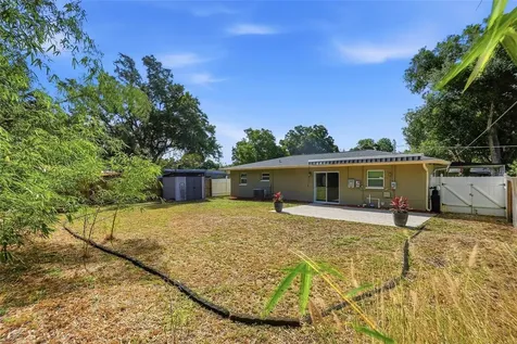 5654 Kiwanis Place NE St Petersburg FL 33703