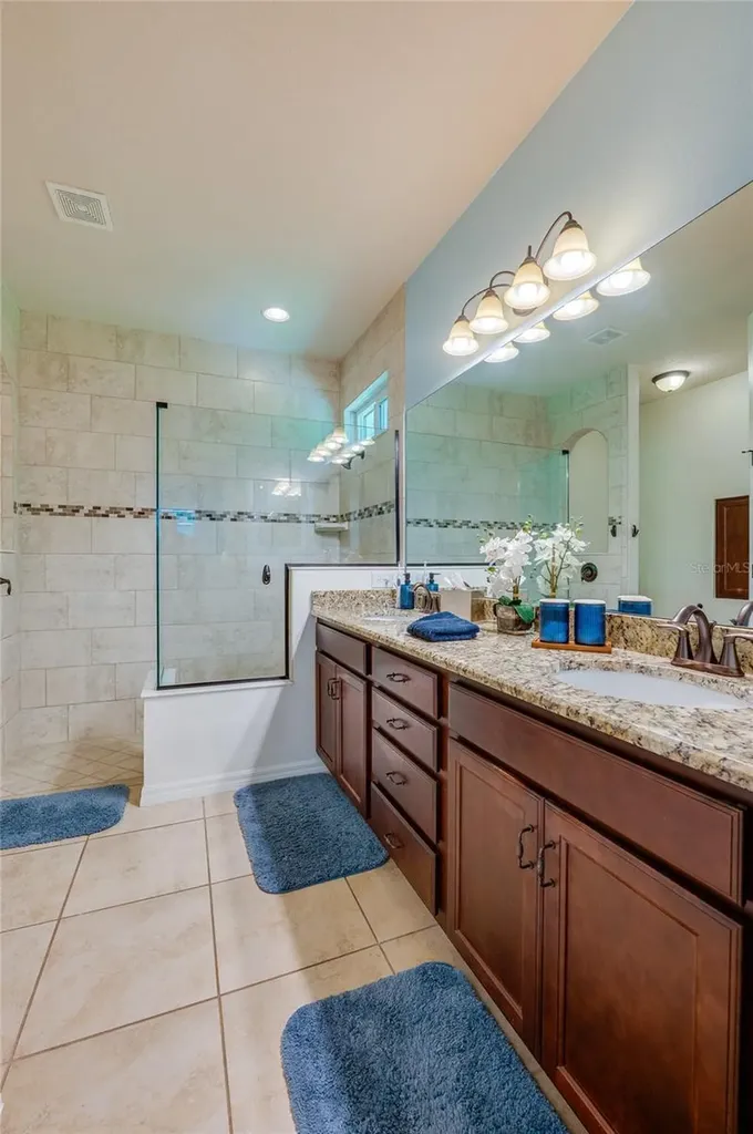 29 Arena Lake Drive Palm Coast FL 32137