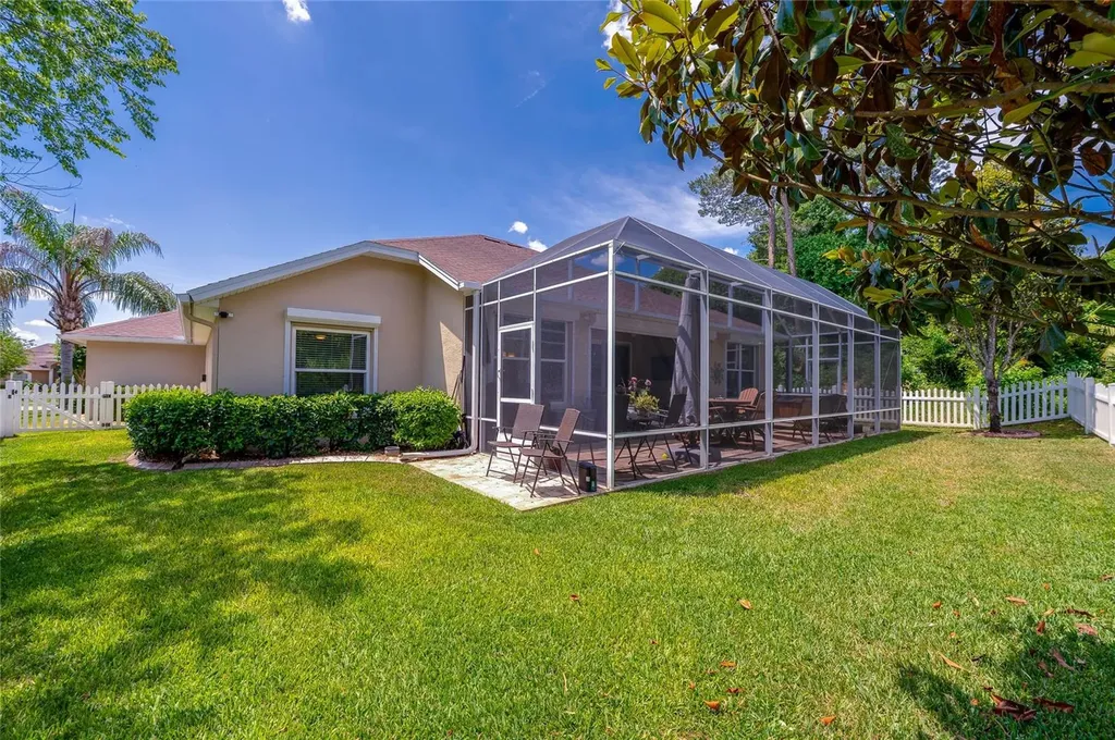 29 Arena Lake Drive Palm Coast FL 32137
