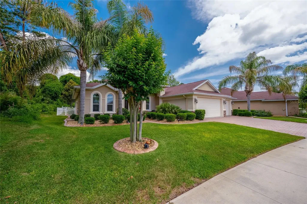 29 Arena Lake Drive Palm Coast FL 32137