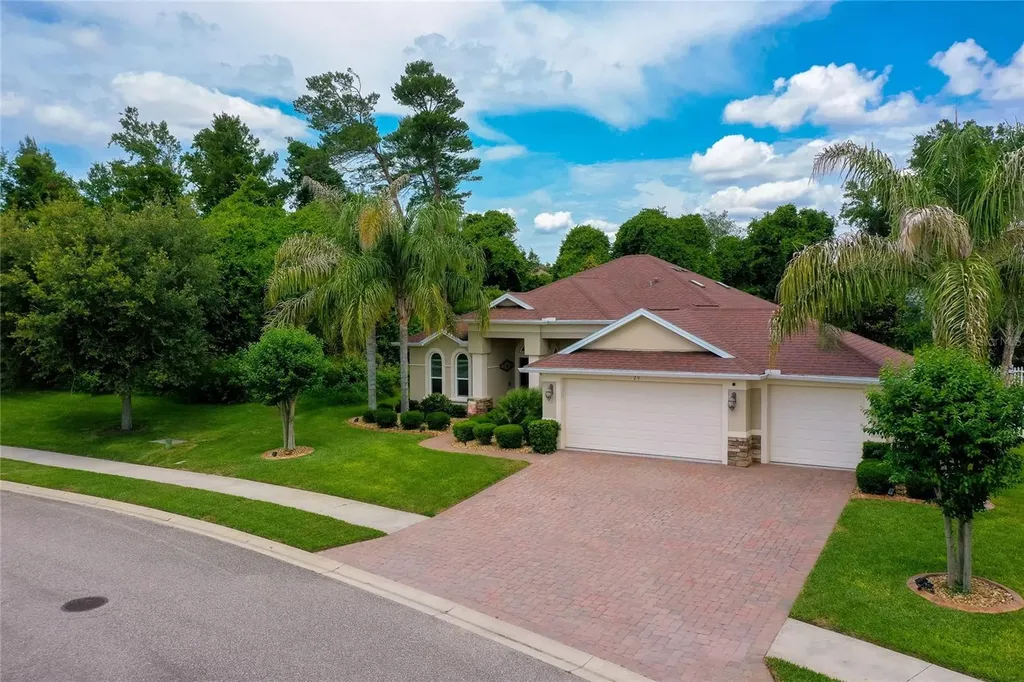 29 Arena Lake Drive Palm Coast FL 32137