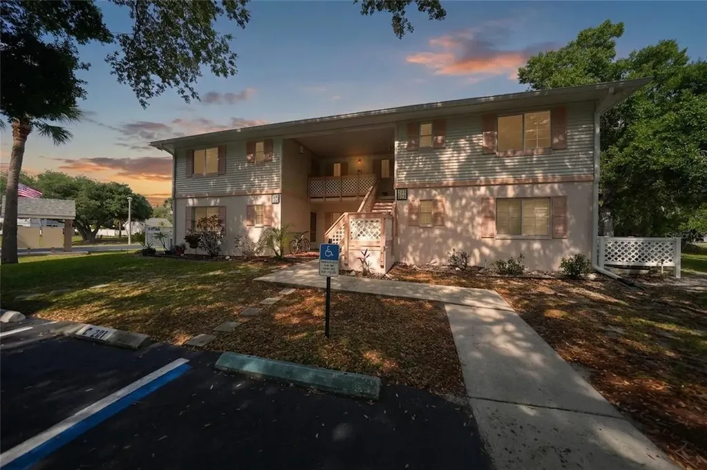 1051 Forrest Nelson Boulevard Port Charlotte FL 33952