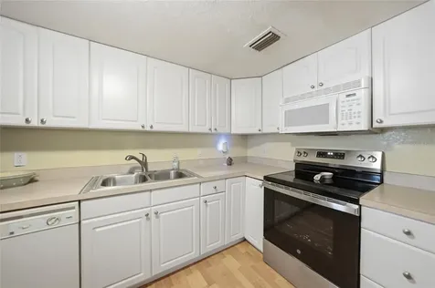 1051 Forrest Nelson Boulevard Port Charlotte FL 33952