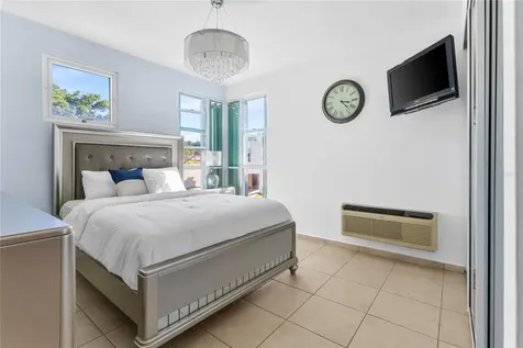 Urb Mirabella Village 2 Calle Nacar Bayamon PR 00961