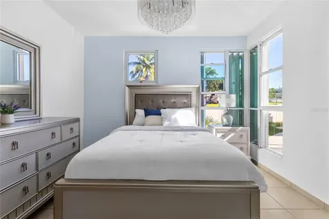 Urb Mirabella Village 2 Calle Nacar Bayamon PR 00961