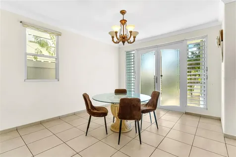 Urb Mirabella Village 2 Calle Nacar Bayamon PR 00961