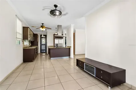 Urb Mirabella Village 2 Calle Nacar Bayamon PR 00961