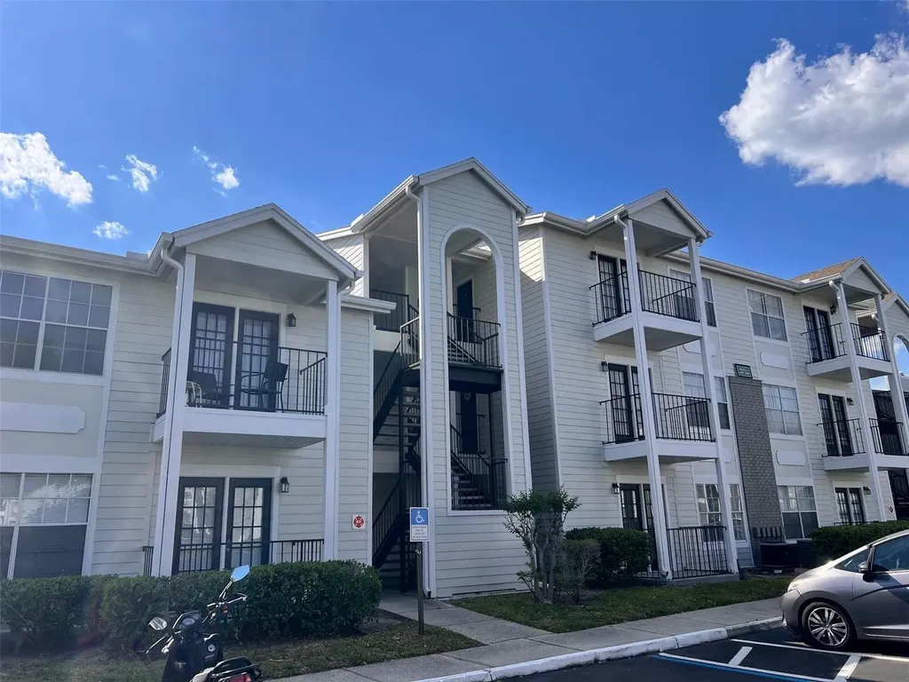 2550 N Alafaya Trail Orlando FL 32826