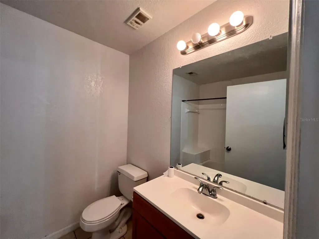 2550 N Alafaya Trail Orlando FL 32826