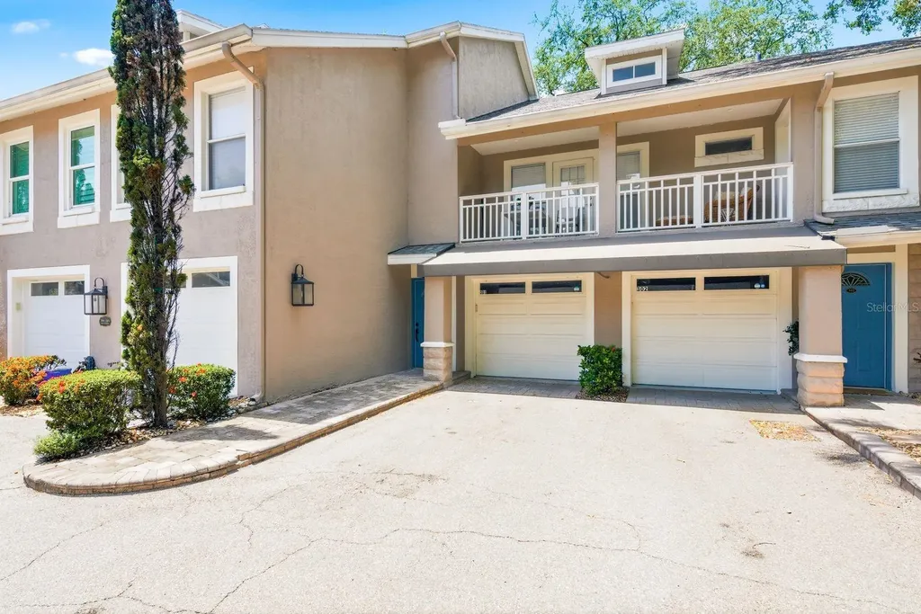4811 Bayshore Boulevard Tampa FL 33611