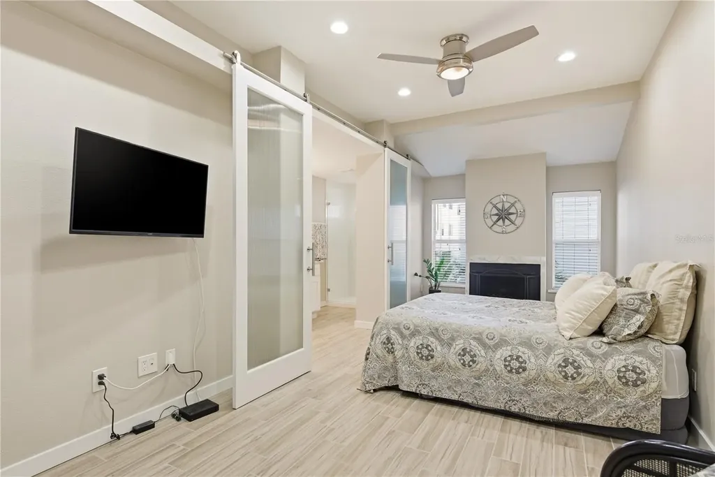 4811 Bayshore Boulevard Tampa FL 33611