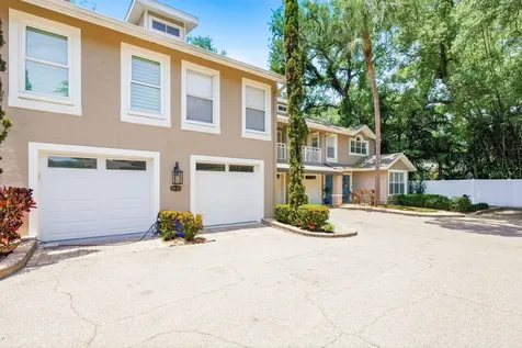 4811 Bayshore Boulevard Tampa FL 33611