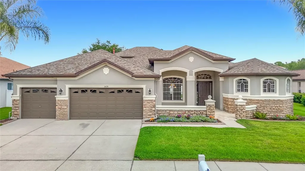 1439 Beaconsfield Drive Wesley Chapel FL 33543