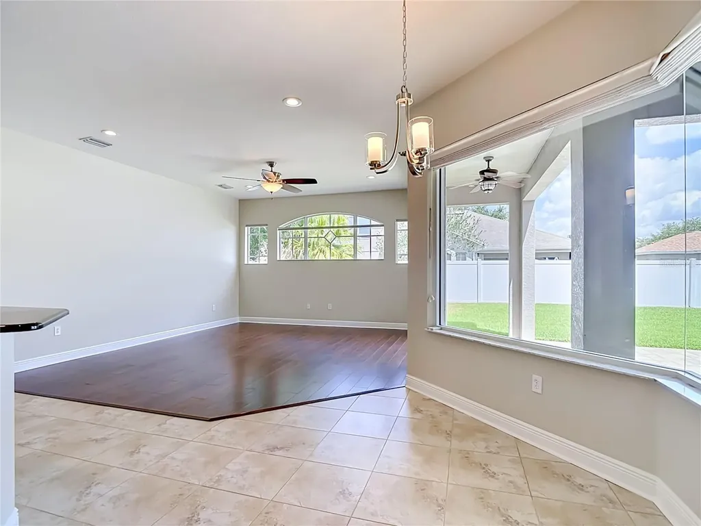 1439 Beaconsfield Drive Wesley Chapel FL 33543