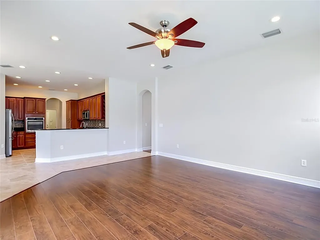 1439 Beaconsfield Drive Wesley Chapel FL 33543