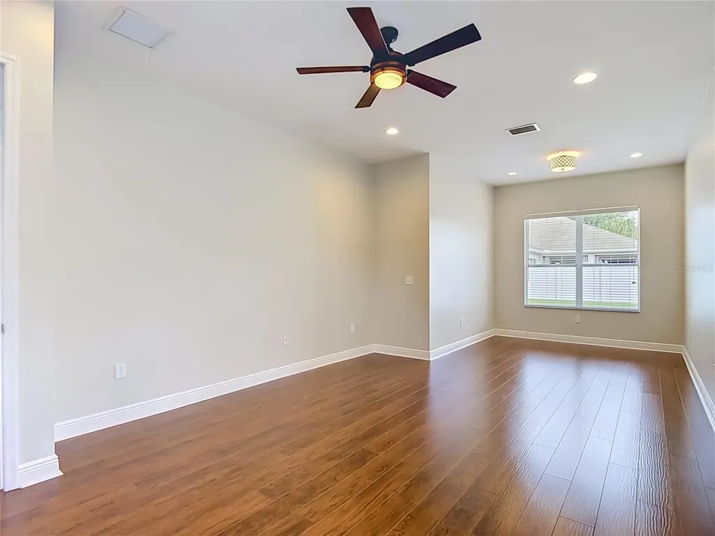 1439 Beaconsfield Drive Wesley Chapel FL 33543