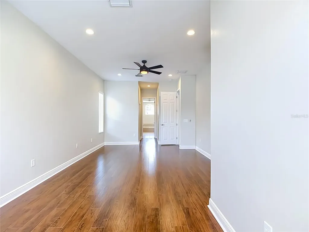 1439 Beaconsfield Drive Wesley Chapel FL 33543