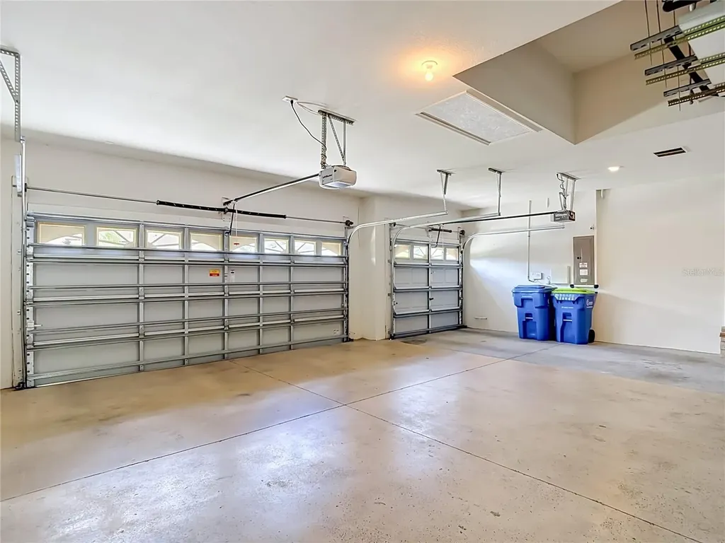 1439 Beaconsfield Drive Wesley Chapel FL 33543