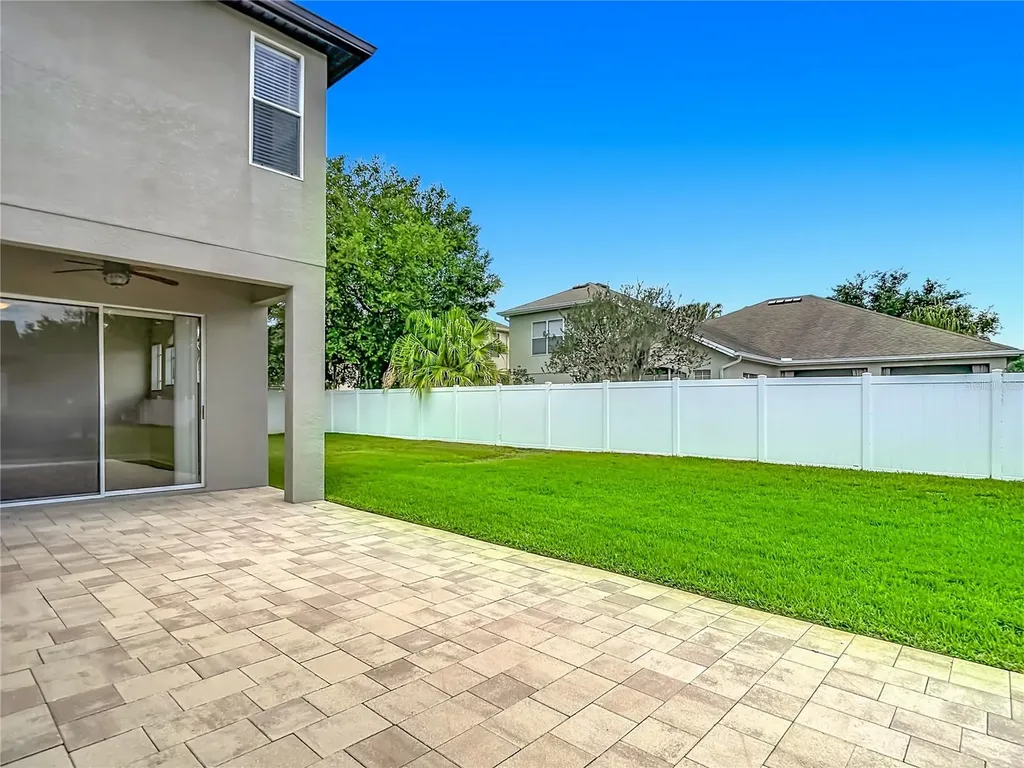 1439 Beaconsfield Drive Wesley Chapel FL 33543