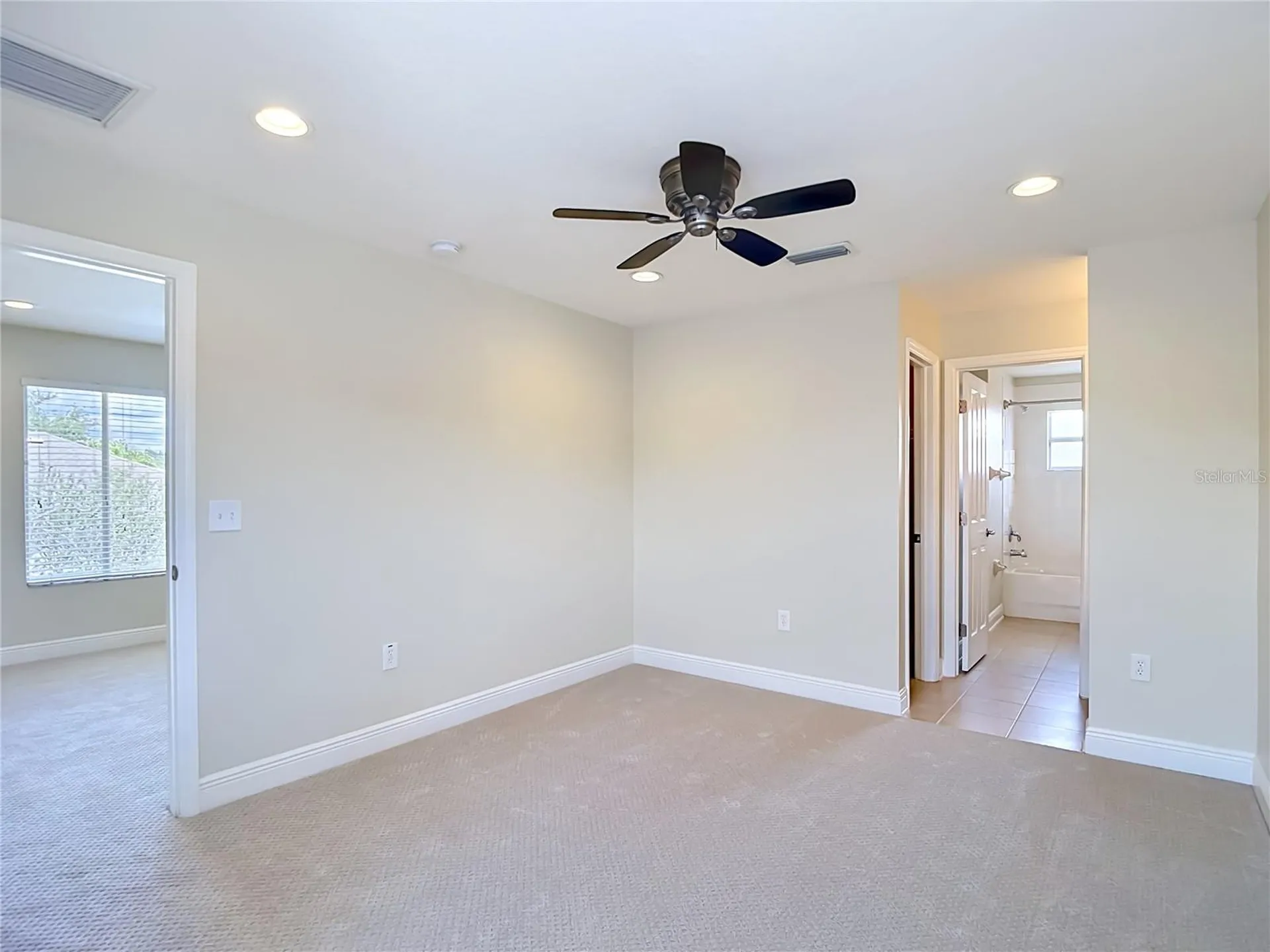 1439 Beaconsfield Drive Wesley Chapel FL 33543