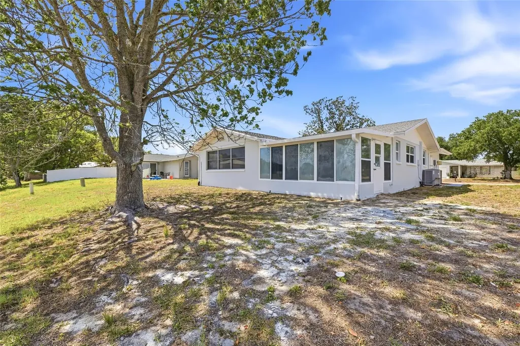 7526 Pineapple Lane Port Richey FL 34668
