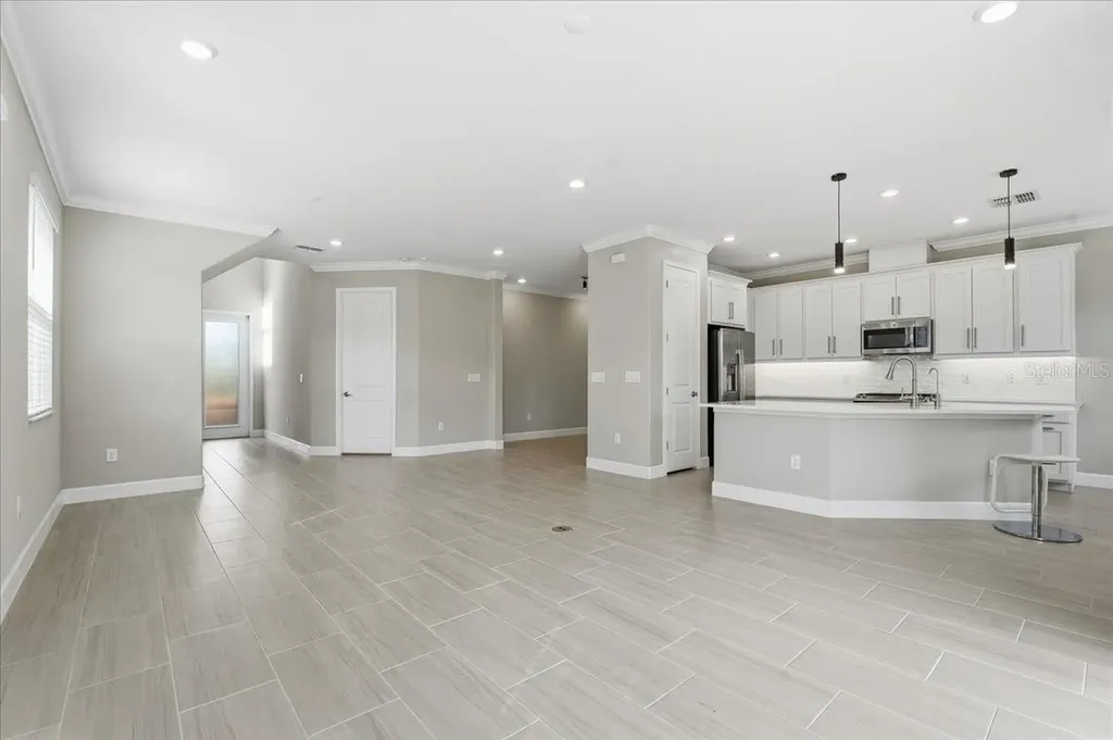 4664 Lagona Lane Wesley Chapel FL 33543