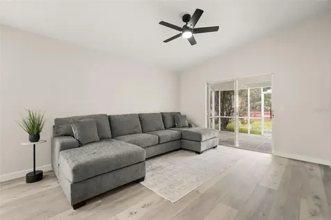 734 Wechsler Circle Orlando FL 32824