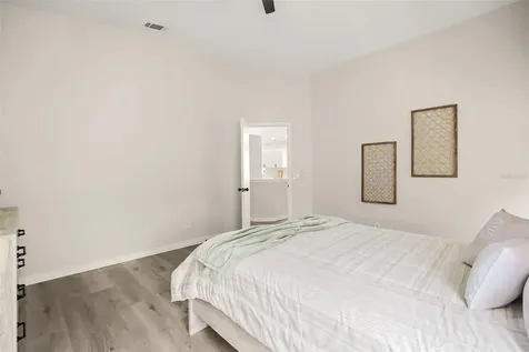 734 Wechsler Circle Orlando FL 32824