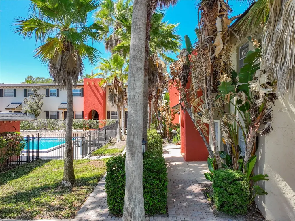 2507 E Central Boulevard Orlando FL 32803