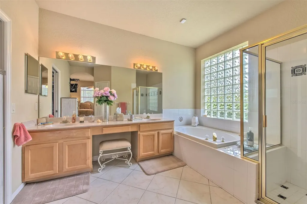 3412 Stonebridge Trail Valrico FL 33596