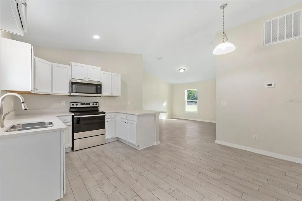 360 Locust Road Ocala FL 34472