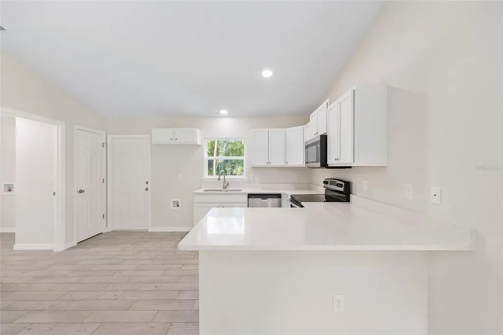 360 Locust Road Ocala FL 34472